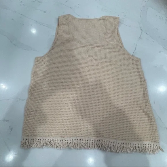 Amazon Beige Knit Fringe Tank and Shorts Set - Picture 13 of 15